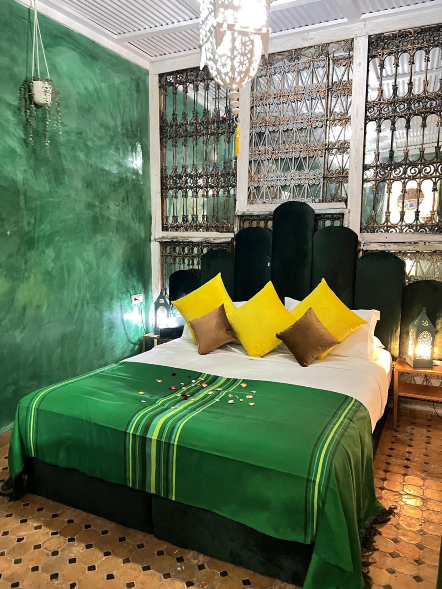 The Repose Hotel Salé Luaran gambar